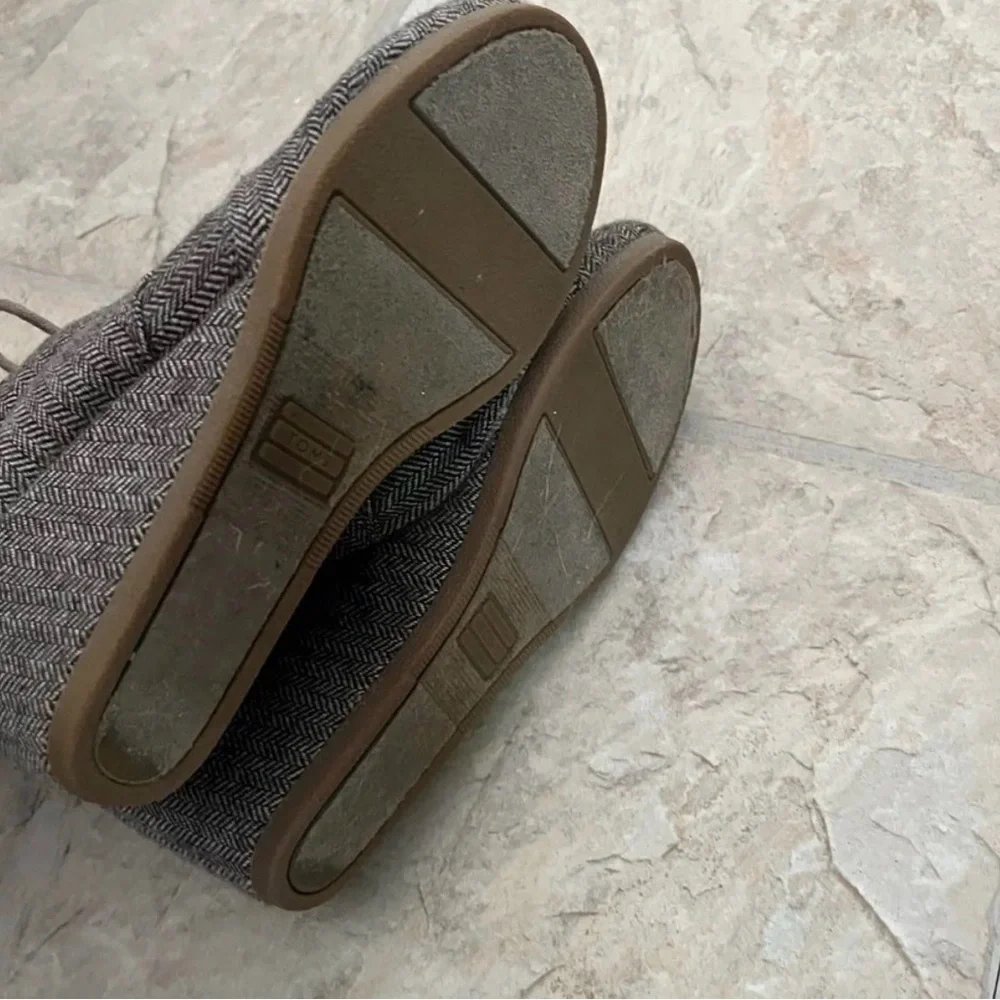 TOMS Herringbone Wedge Booties Brown Gray Lace Up Desert Ankle Shoes Womens 6